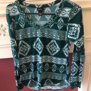 Rue 21 light weight sweater